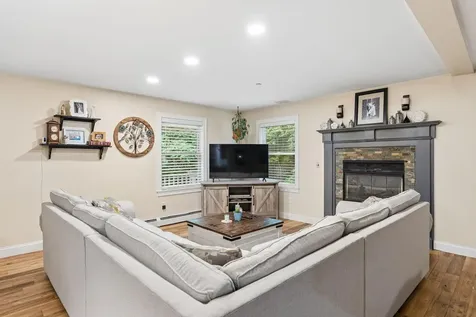 14 Rosewood Lane New Gloucester ME 04260