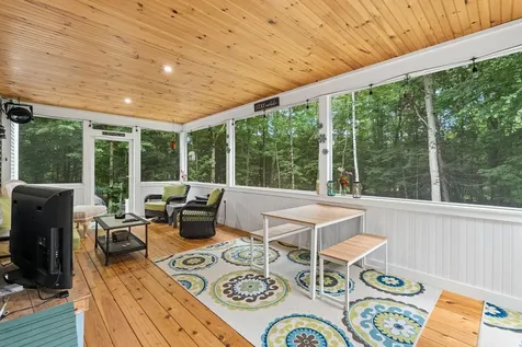 14 Rosewood Lane New Gloucester ME 04260