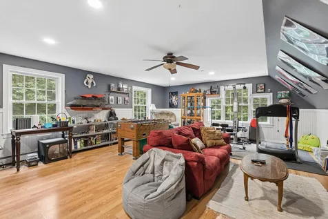 14 Rosewood Lane New Gloucester ME 04260