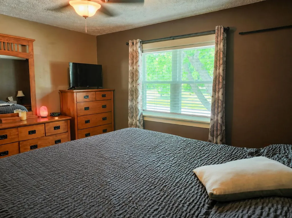15 Kevin Street Lewiston ME 04240