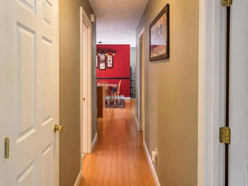 15 Kevin Street Lewiston ME 04240