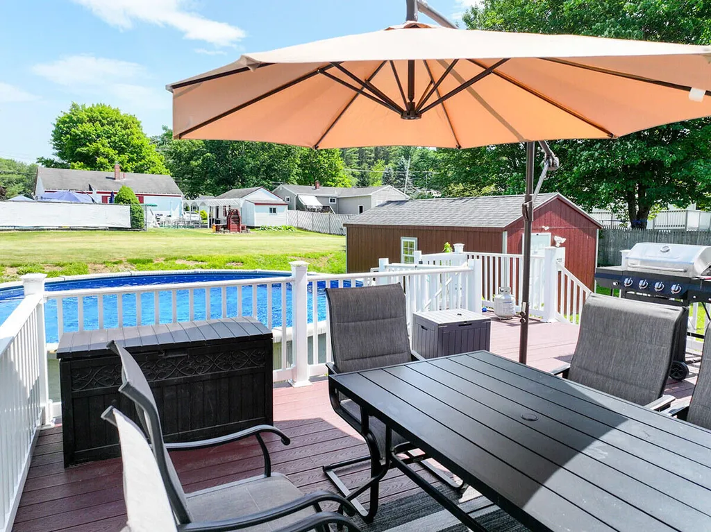 15 Kevin Street Lewiston ME 04240