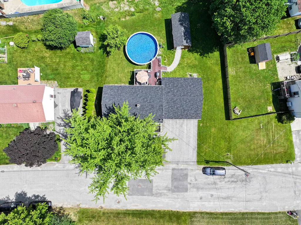 15 Kevin Street Lewiston ME 04240
