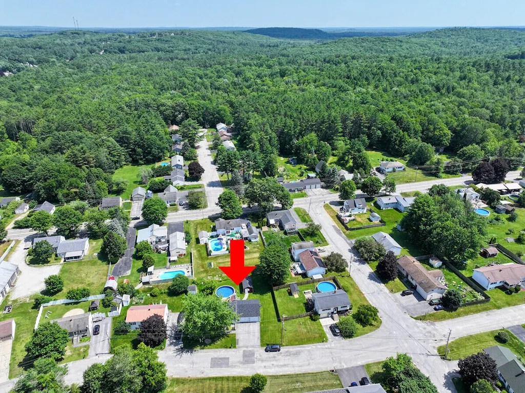 15 Kevin Street Lewiston ME 04240