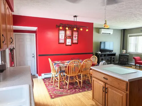 15 Kevin Street Lewiston ME 04240