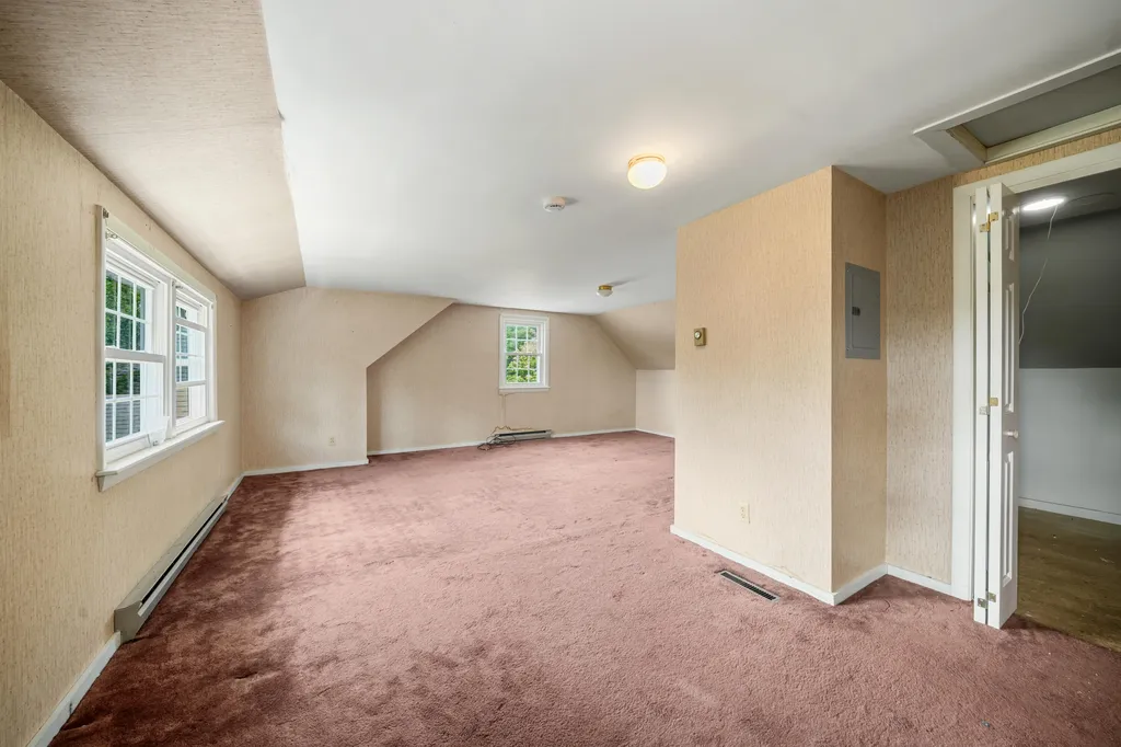 157 Old Road Eliot ME 03903