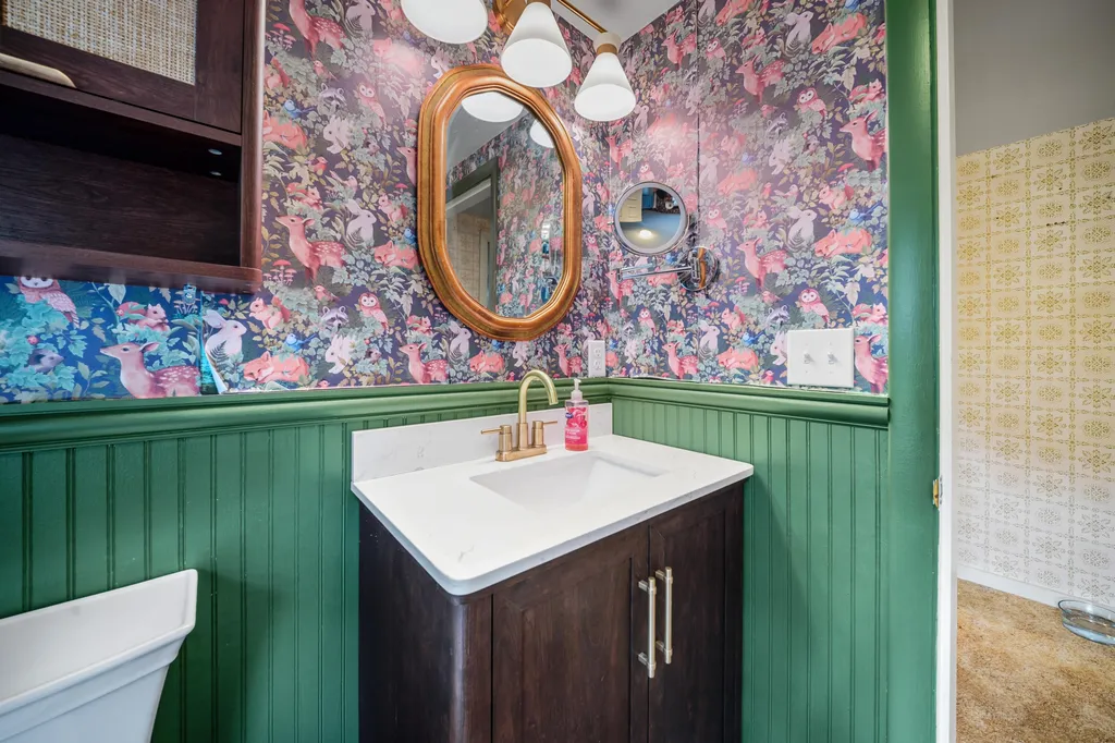 157 Old Road Eliot ME 03903
