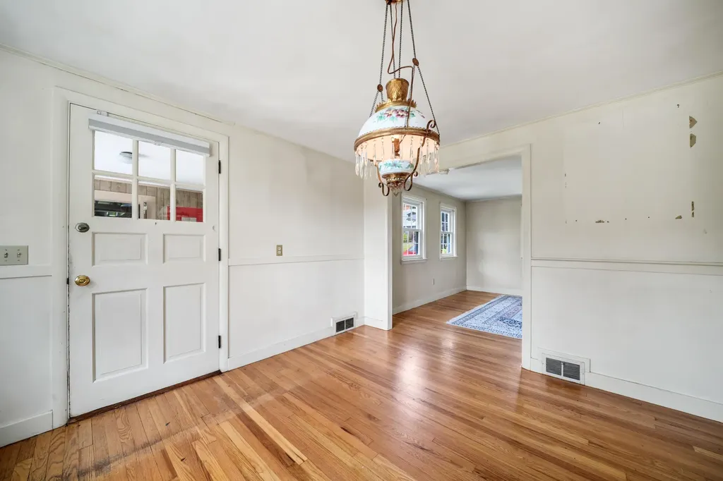 157 Old Road Eliot ME 03903
