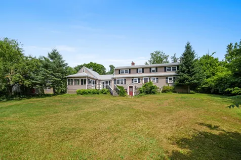 157 Old Road Eliot ME 03903