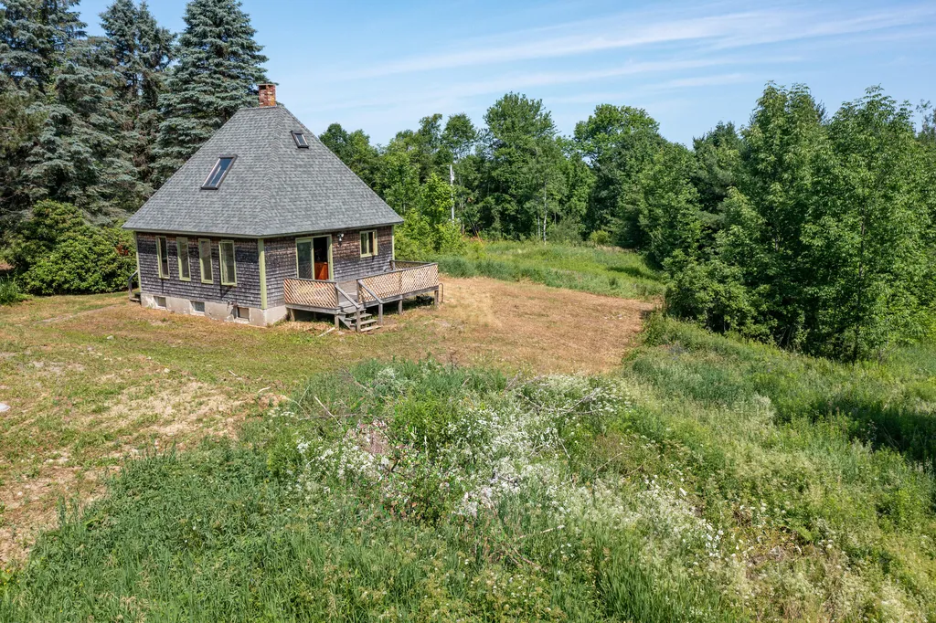 416 Lincolnville Avenue Belfast ME 04915