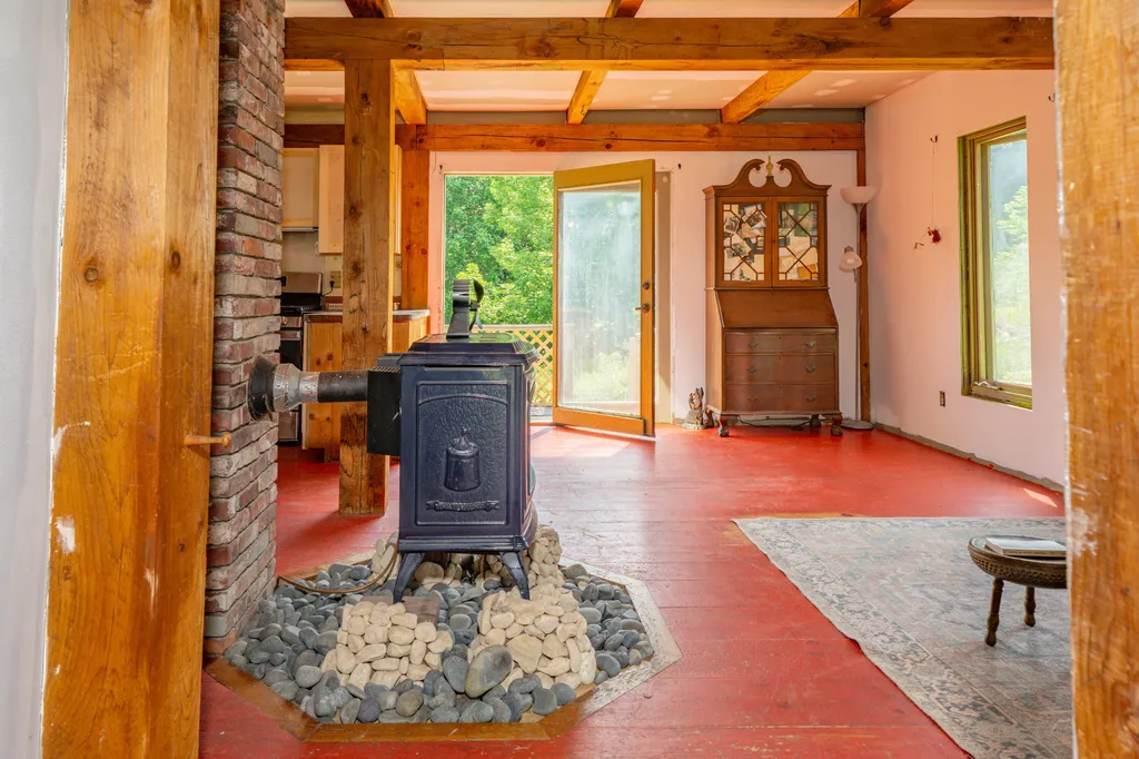 416 Lincolnville Avenue Belfast ME 04915