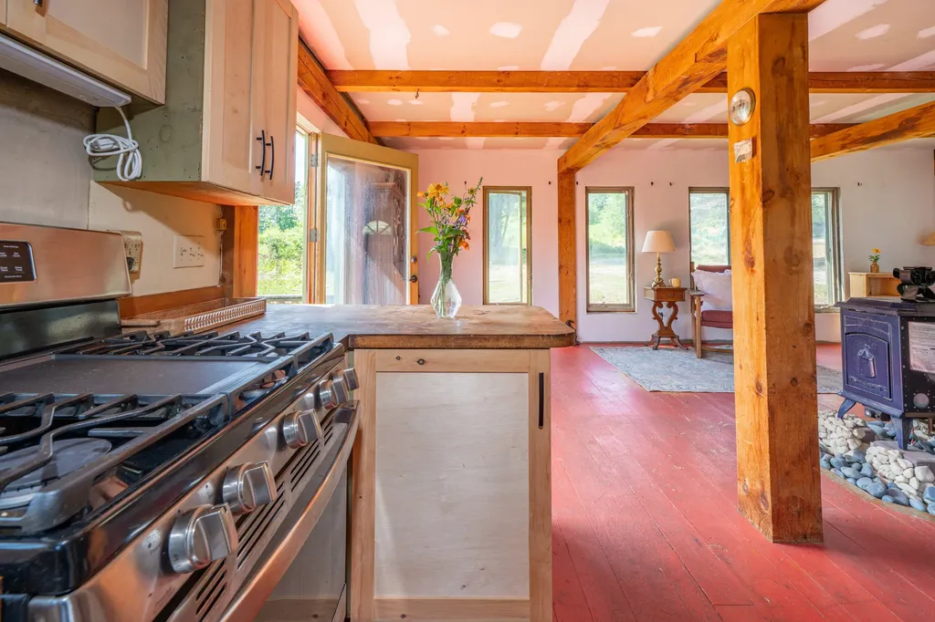 416 Lincolnville Avenue Belfast ME 04915