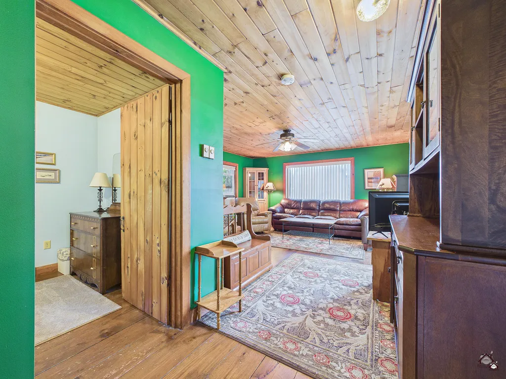 66 Marr Lane Oxford ME 04270