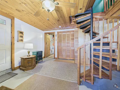66 Marr Lane Oxford ME 04270