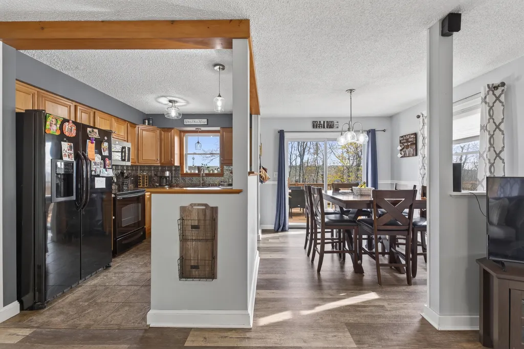 1653 Augusta Road Bowdoin ME 04287