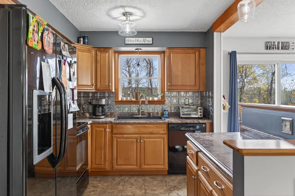 1653 Augusta Road Bowdoin ME 04287