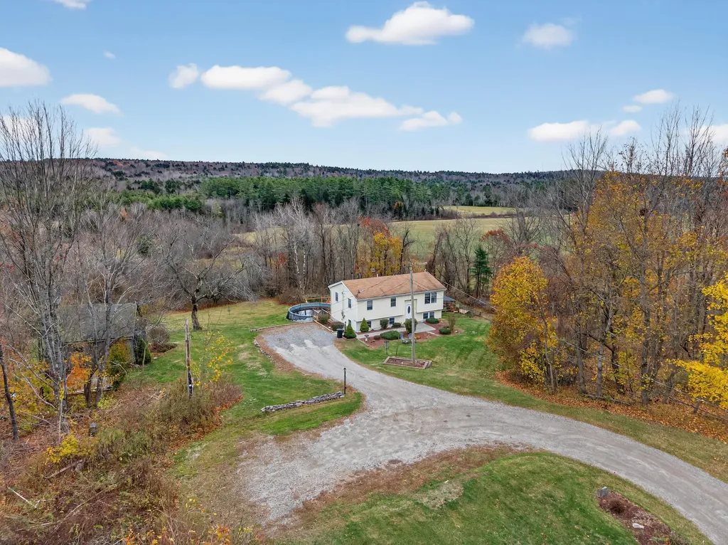 1653 Augusta Road Bowdoin ME 04287