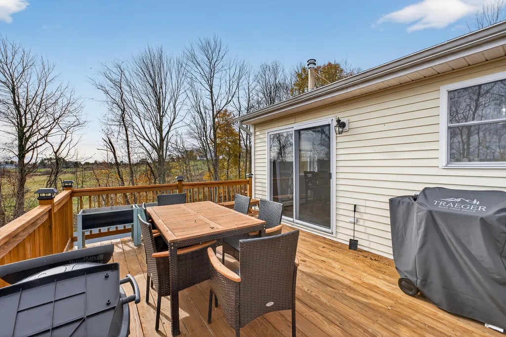 1653 Augusta Road Bowdoin ME 04287
