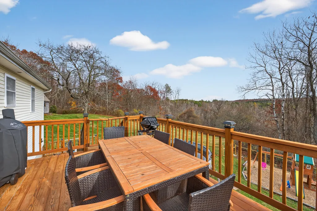 1653 Augusta Road Bowdoin ME 04287