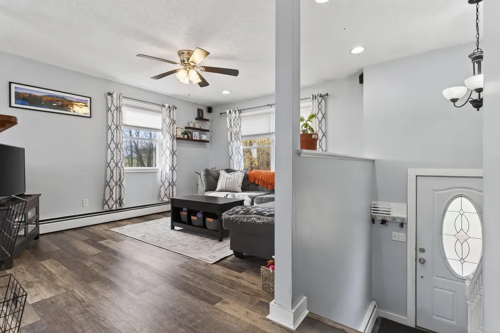 1653 Augusta Road Bowdoin ME 04287