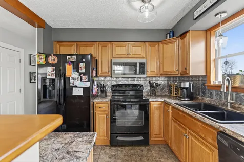 1653 Augusta Road Bowdoin ME 04287