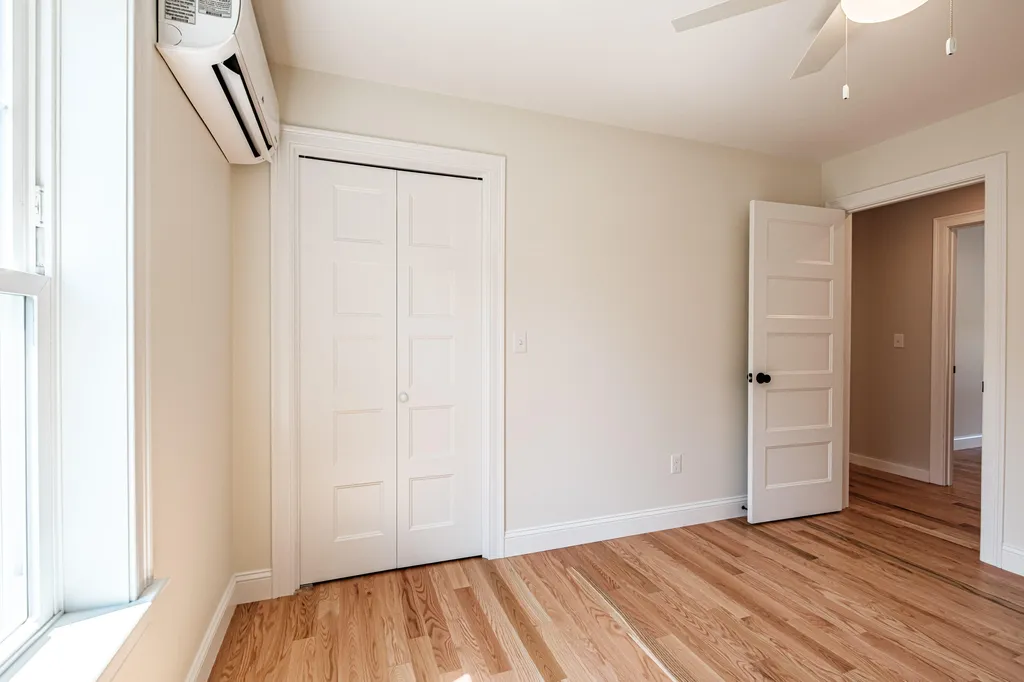49 O'neil Street South Portland ME 04106