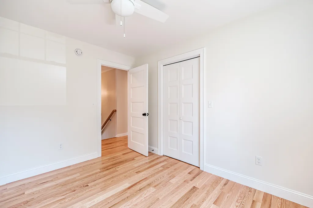 49 O'neil Street South Portland ME 04106