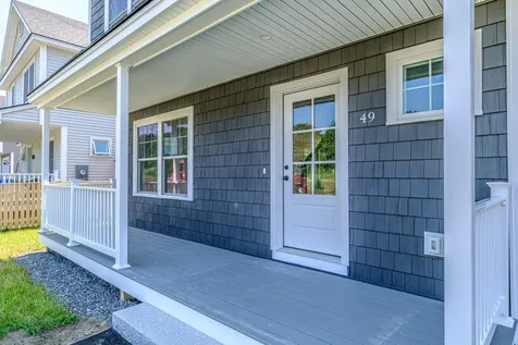 49 O'neil Street South Portland ME 04106