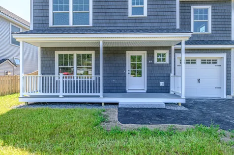 49 O'neil Street South Portland ME 04106