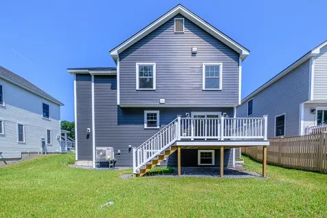 49 O'neil Street South Portland ME 04106