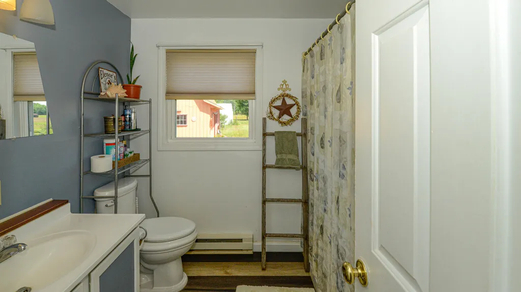 69 Skeetfield Road Oxford ME 04270