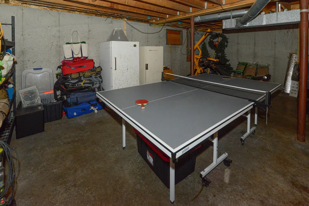 69 Skeetfield Road Oxford ME 04270