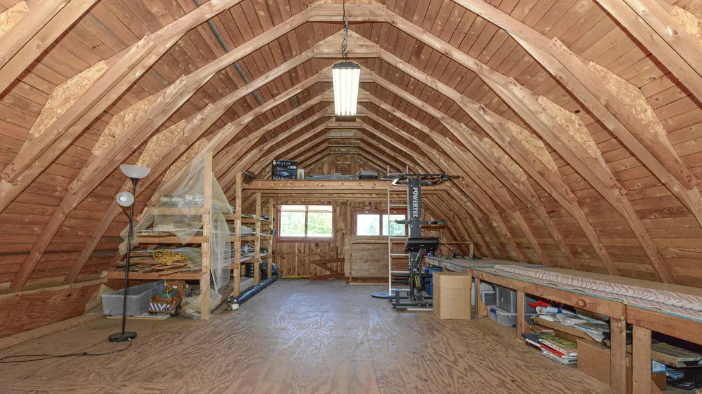 69 Skeetfield Road Oxford ME 04270