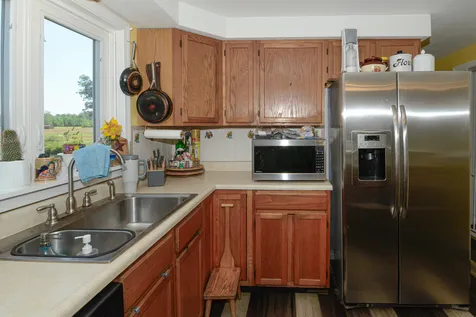 69 Skeetfield Road Oxford ME 04270