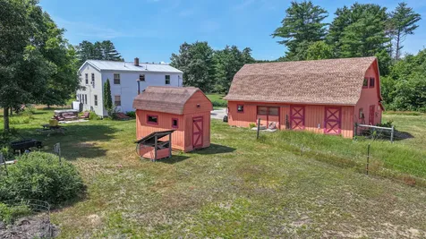 69 Skeetfield Road Oxford ME 04270