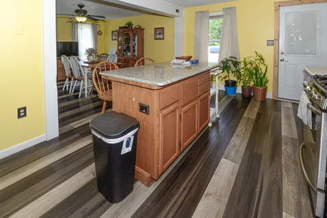 69 Skeetfield Road Oxford ME 04270