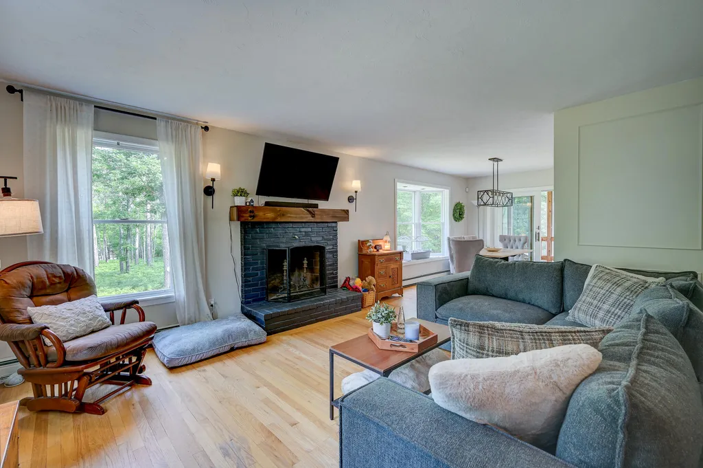 70 Chautauqua Road Fryeburg ME 04037