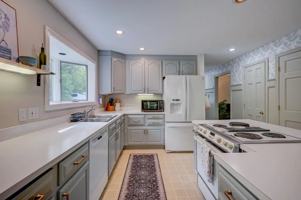 70 Chautauqua Road Fryeburg ME 04037