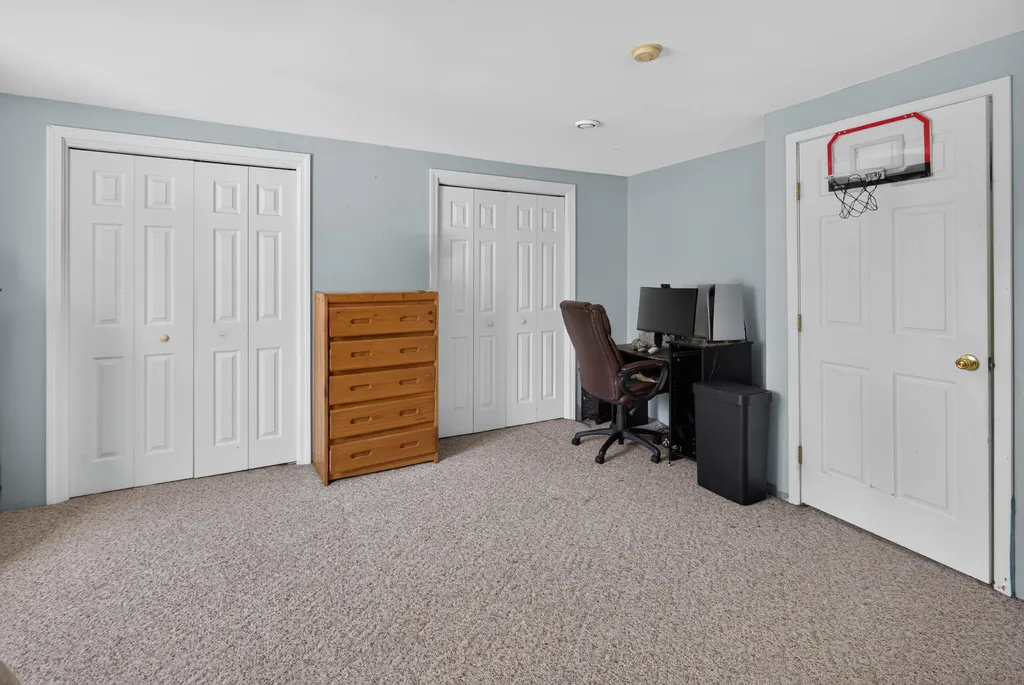 61 Sunny Hollow Place Bangor ME 04401