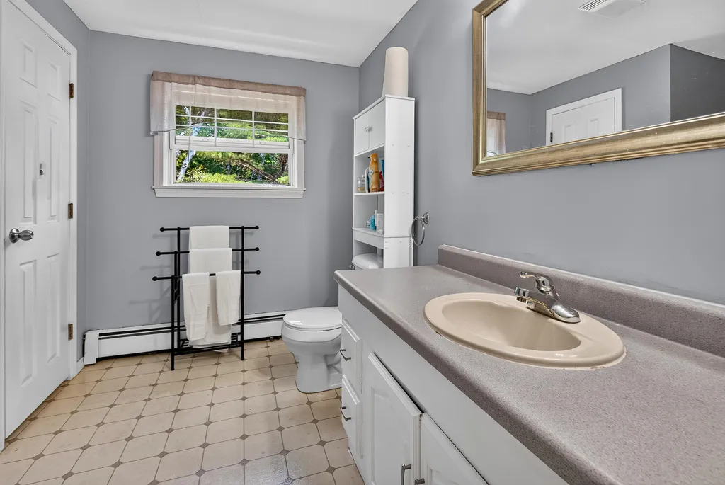 61 Sunny Hollow Place Bangor ME 04401