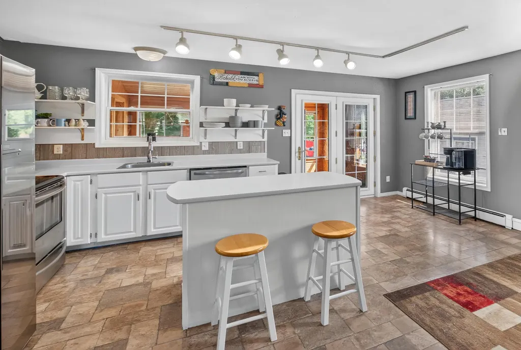 61 Sunny Hollow Place Bangor ME 04401