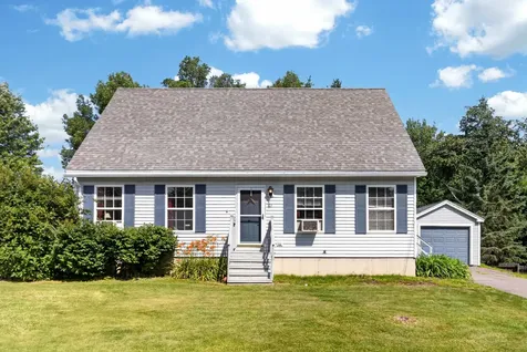 61 Sunny Hollow Place Bangor ME 04401
