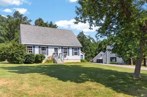 61 Sunny Hollow Place Bangor ME 04401