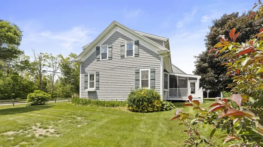 3935 Union Street Levant ME 04456