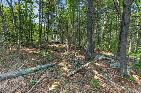 81 Mountain Road York ME 03902