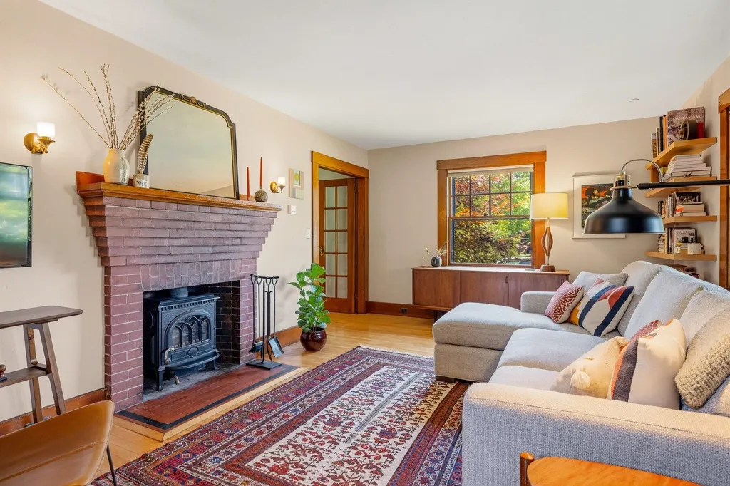 407 Main Street Eliot ME 03903