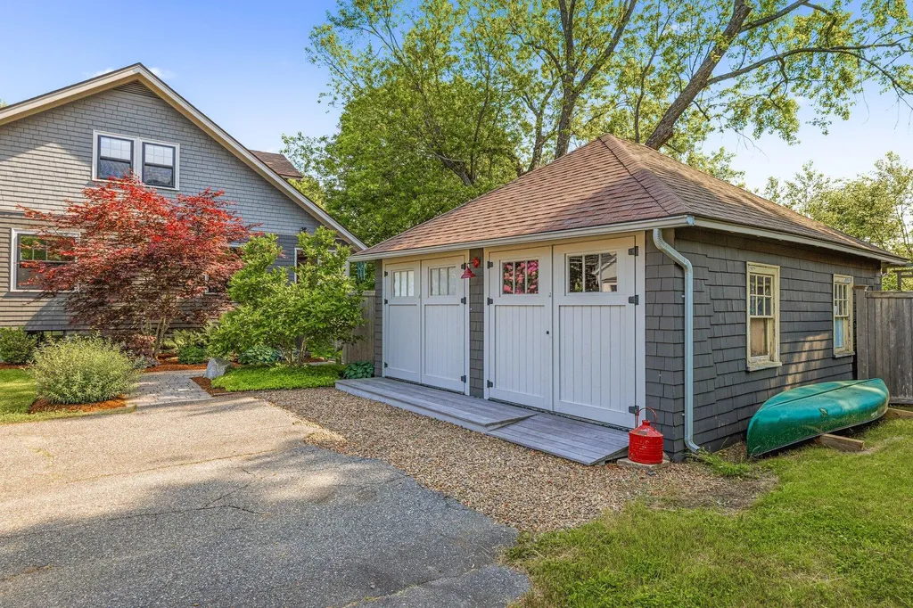 407 Main Street Eliot ME 03903