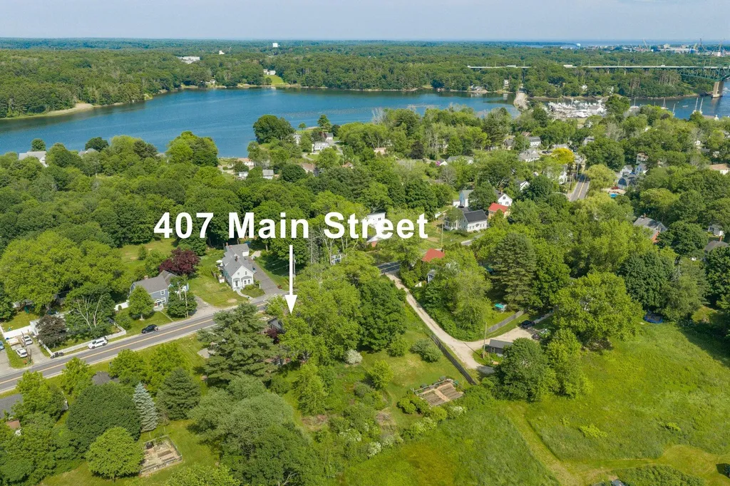 407 Main Street Eliot ME 03903