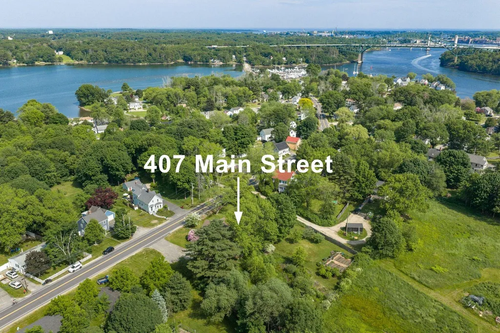 407 Main Street Eliot ME 03903