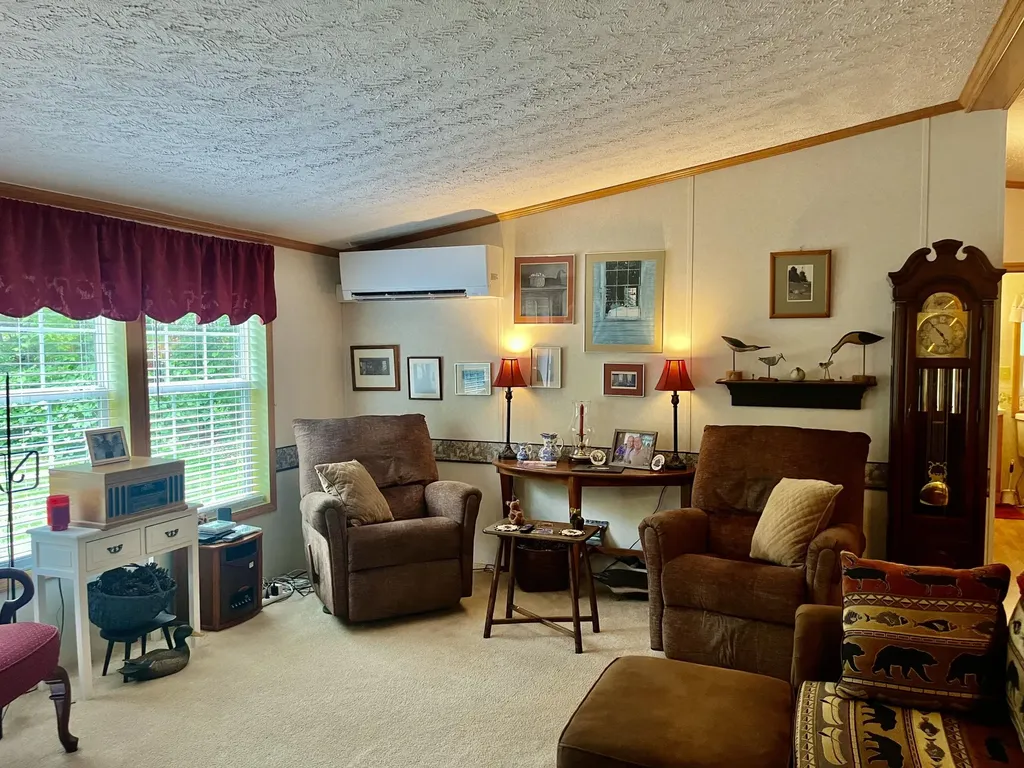 192 Temple Hill Road Waterford ME 04088